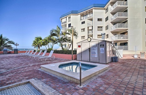 Indian Shores Apartment | Beachfront Indian Shores Vacation Rental Condo