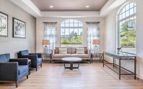 Harbor Hotel | Beachfront Inn