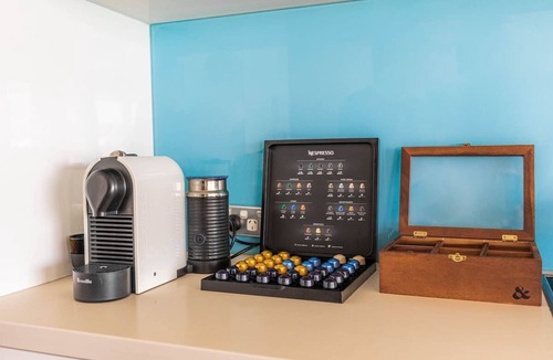 North Bondi Apartment | Beachfront luxury 3 beds with ocean view balcony