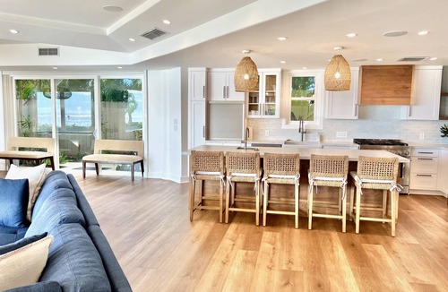 Pupukea House | Beachfront Luxury Property with Pool