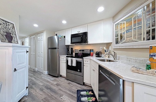 Belle Vista Condo | Beachfront Luxury | Special Rate Now-May 17th