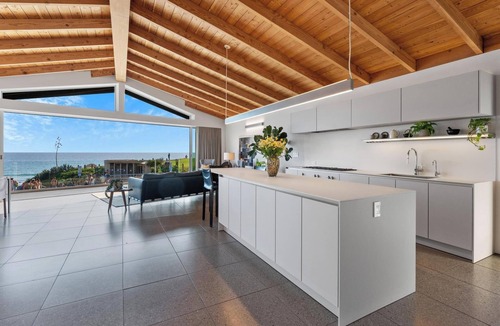 North Pacific Beach House | Beachfront Modern | 4BR Terrace with Sunset Views