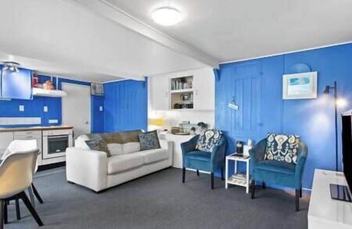 Coromandel Apartment | Beachfront Bliss Lower Apartment ~ Waterfront