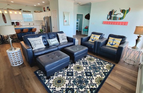 Port Bolivar House | Beachfront | Ocean Views, Deck & Gaming Console