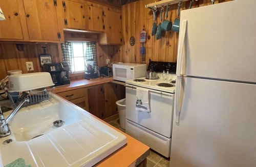 Standish Villa | BEACHFRONT ON SEBAGO LAKE