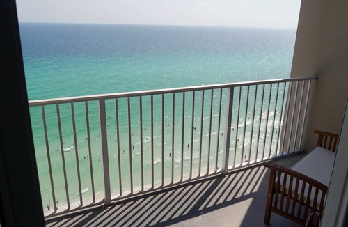 Panama City Beach Condo | Beachfront, on the water, walk to Pier Park