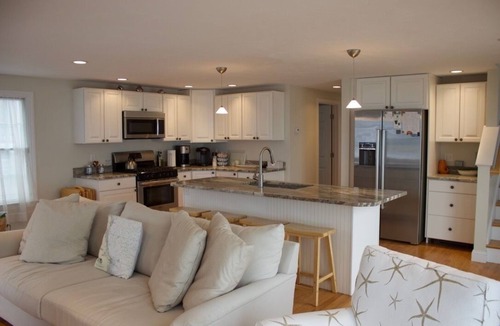 Ocean Bluff-Brant Rock House | BEACHFRONT, Panoramic Views, Sunrises, Moonrises, Walking Distance Restaurants