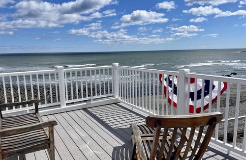Ocean Bluff-Brant Rock House | BEACHFRONT, Panoramic Views, Sunrises, Moonrises, Walking Distance Restaurants