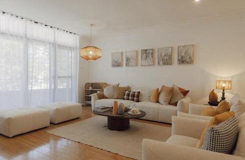 Dee Why Apartment | Beachfront Paradise