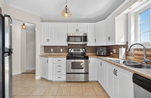 Beresford House | *Beachfront Retreat*Stunning Views*Paddle*Relax