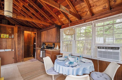 Wading River House | Beachfront Romance: Rustic Home w/Private Beach