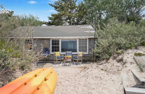 Wading River House | Beachfront Romance: Rustic Home w/Private Beach