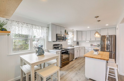 Salisbury House | Beachfront Salisbury Retreat w/Fire Pit & Grill