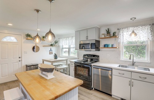 Salisbury House | Beachfront Salisbury Retreat w/Fire Pit & Grill