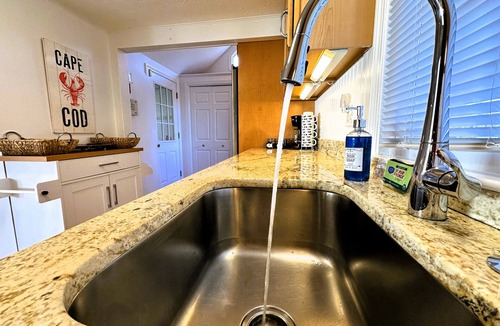 Campground Landing House | Beachfront~Seaside Sea-duction-Dog Friendly