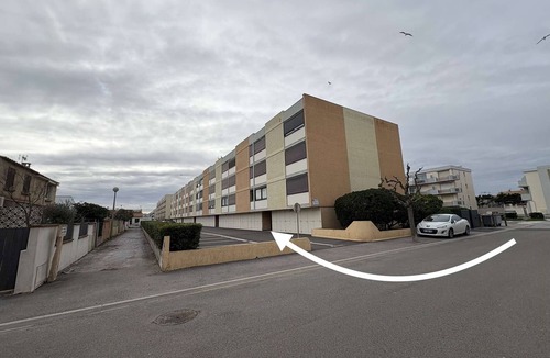 Port-la-Nouvelle Apartment | Beachfront Studio with Sea View in Port-la-Nouvelle – Sleeps 4