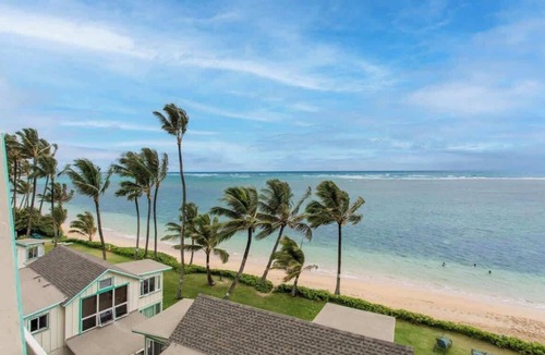 Punaluu Condo | Beachfront Studio w Amazing Views