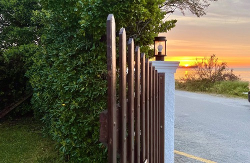 Acharavi Apartment | Beachfront Suite GardenMare 2