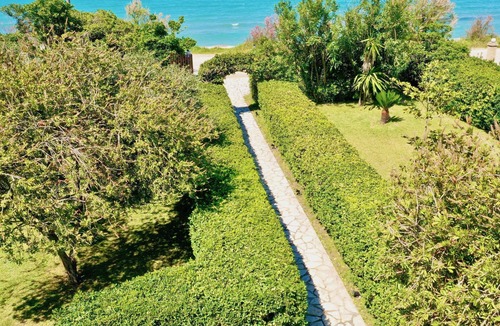 Acharavi Apartment | Beachfront Suite GardenMare 2