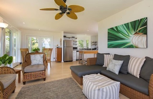 Haleiwa House | Beachfront | Sunsets & Sea Turtles