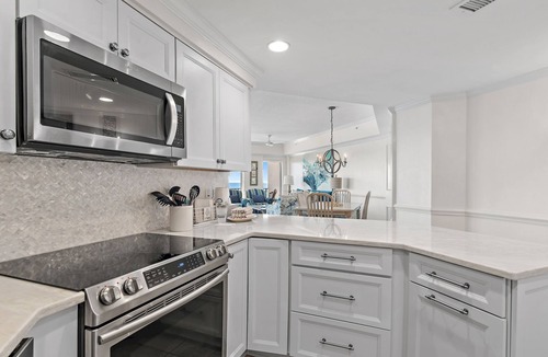 Sandestin Condo | Beachfront Updated Penthouse ~ Golf Cart