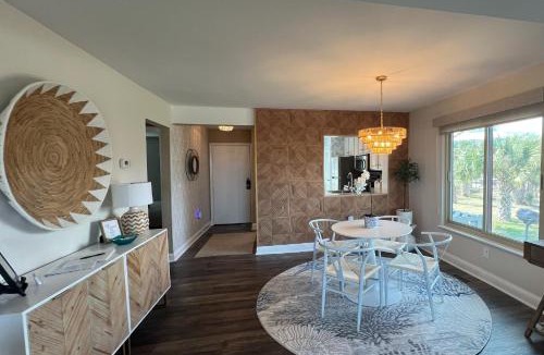 Beachwalk Apartment | Beachfront Saint Helena Island Condo with Amenities!