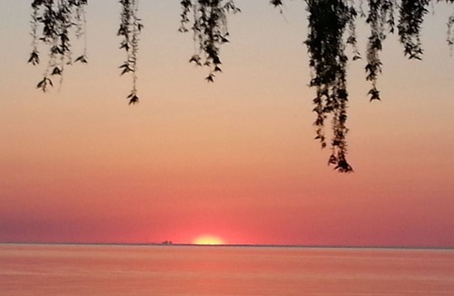 Olcott Condo | Beachfront Vacation Cottages - Lakeview Cottage