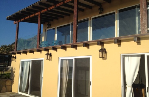 La Fonda House | Beachfront Vacation Rental