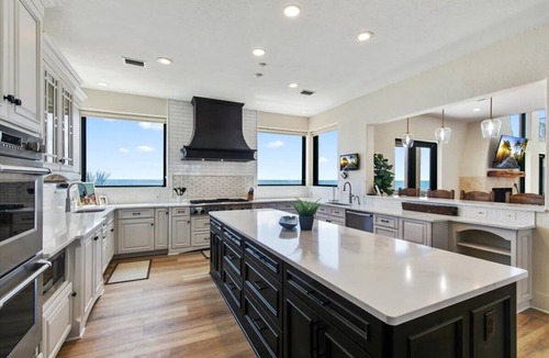 South Ponte Vedra Beach House | Beachfront Villa: View Deck + Pool Table + Slps 22
