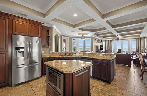 Sunset Beach House | Beachfront Villa: Heated Pool, Spa & Pool Table