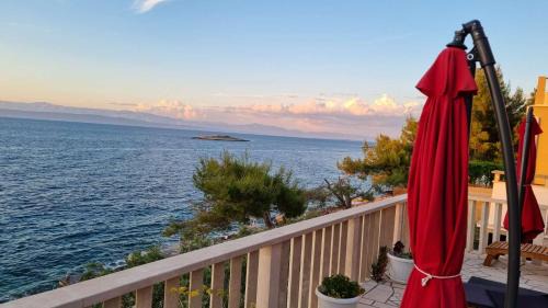 Prigradica Villa | Beachfront Villa Dream with pool