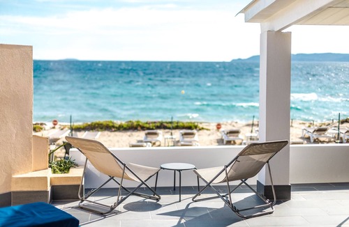 Cavaliere Villa | Beachfront villa East with private beach, exceptional 1st line