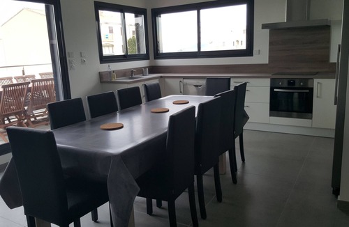 Saint-Cyprien Plage Villa | Beachfront villa, 12 pers. 3 stars, in Saint Cyprien Wi-fi air-conditioning