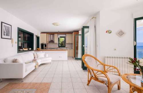 Podaca Villa | Beachfront Villa Shades of Summer