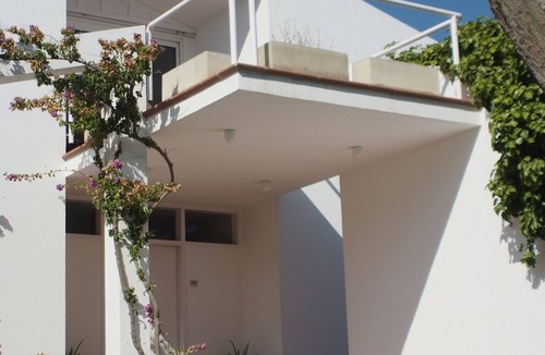 Portlligat Villa | Beachfront villa with unbeatable views of the village