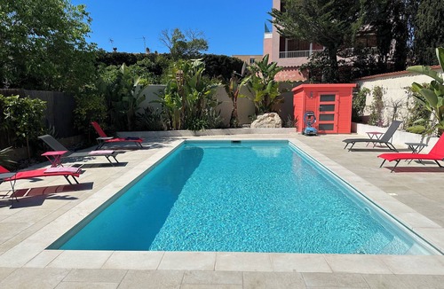 Le Pradet Villa | Beachfront villa with pool