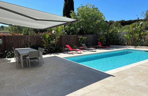 Le Pradet Villa | Beachfront villa with pool