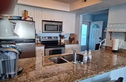 Rockport Condo | Beachfront Water View in Perfect Paradise at Bayfront Kontiki!