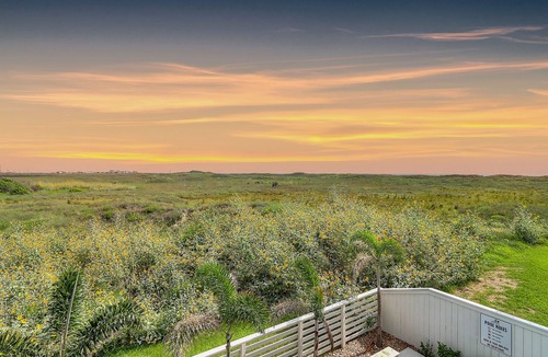Port Aransas House | BeachHouse Bliss | Water Views, Private Pool, & Pet-Friendly!