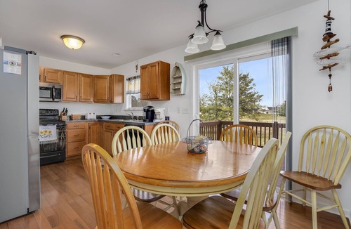 Greenbackville House | Beachin' at the Cove | Captain's Cove Golf Views w/3 Pools, Tennis & Amenities Near Chincoteague