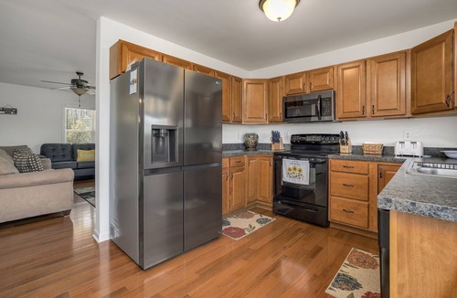 Greenbackville House | Beachin' at the Cove | Captain's Cove Golf Views w/3 Pools, Tennis & Amenities Near Chincoteague