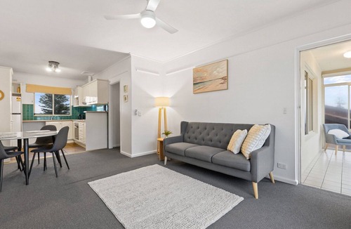 Glenelg North Apartment | Beachside 2-Bed Apartment with Balcony Views