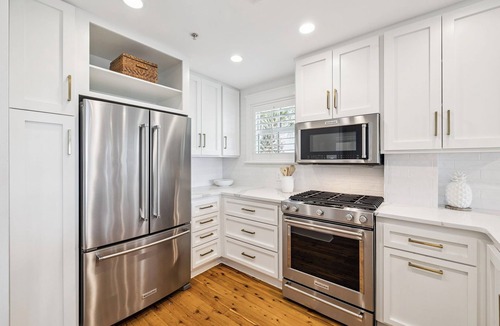 Gulf District Condo | Beachside 21! Gulf Front! Close to Beach Access!
