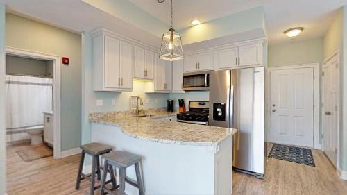 Ocean Park House | Beachside Abode 1A by Bayley Vacation Rentals