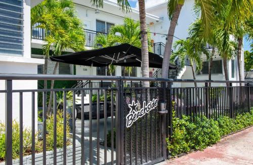 North Beach Hotel | Beachside All Suites Hotel