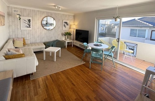 Cronulla Apartment | Beachside Apartment @Blackwoods Beach