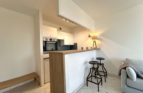 La Baule-Escoublac Apartment | Beachside Apartment with Terrace - 1BR Sleeps 4 - Quiet Area in La Baule