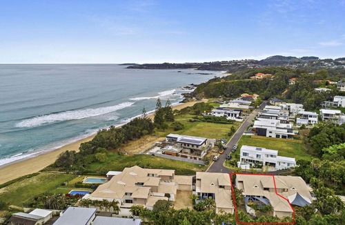 Sapphire Beach Villa | Beachside at Sapphire