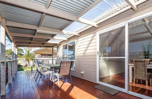 Woorim House | Beachside Beauty with Pool