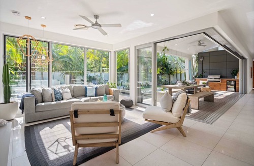 Yaroomba House | Beachside Bliss – Coolum Coastal Oasis